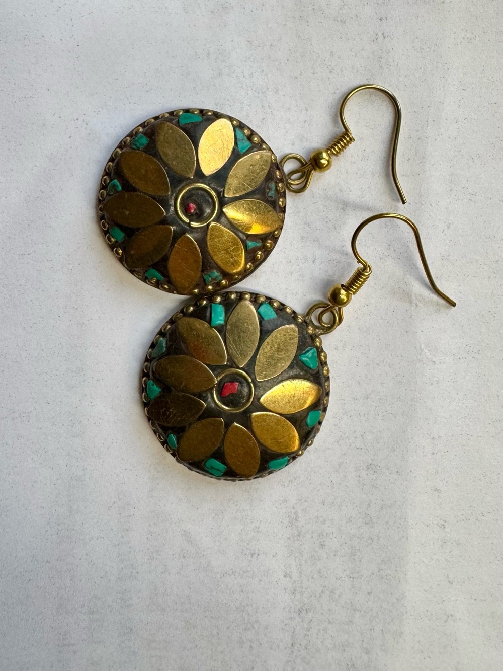 Gold & Green Floral Flower Earrings with Crystal Rhinestone NWOT
